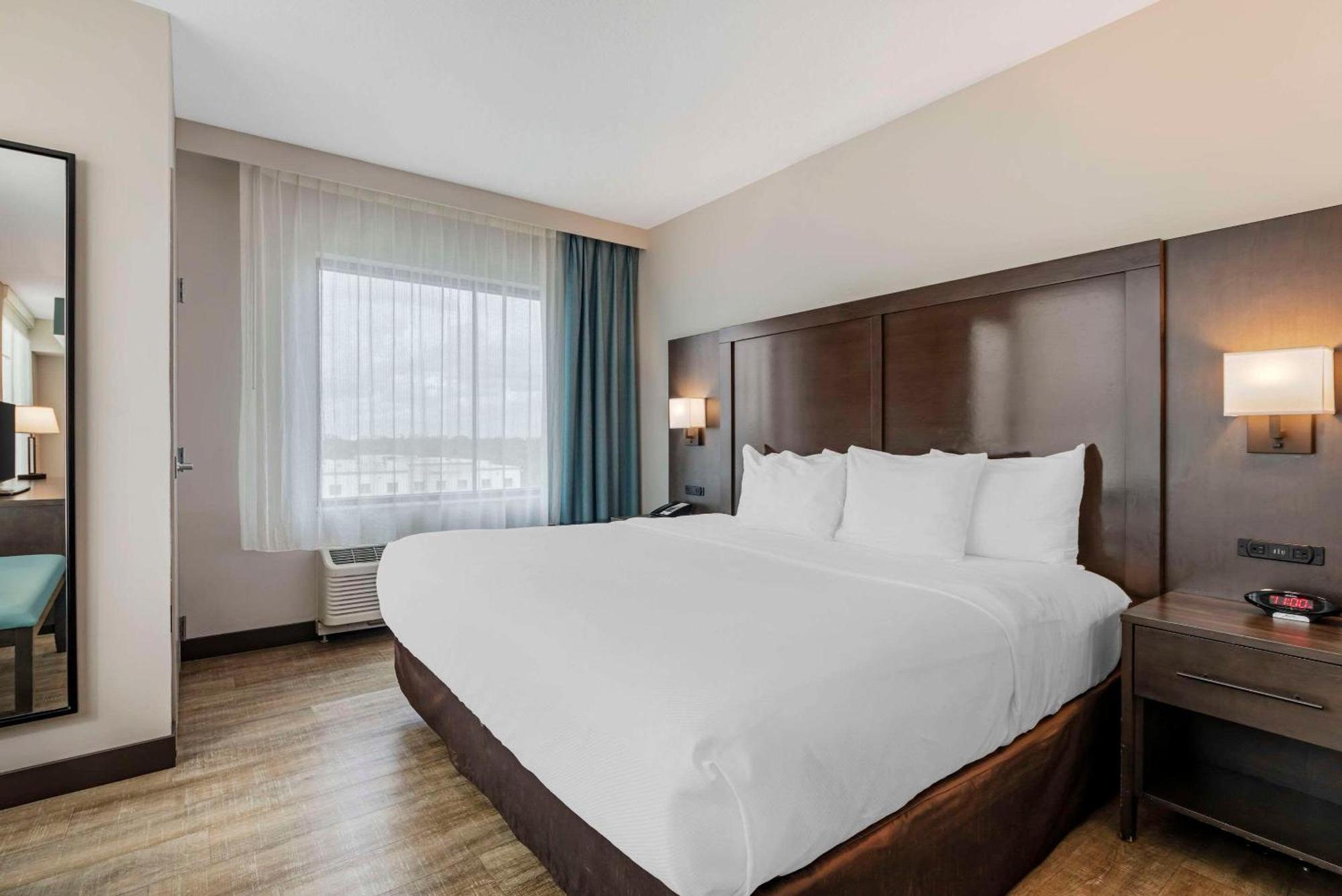 Comfort Inn & Suites Miami International Airport Miami Springs Εξωτερικό φωτογραφία